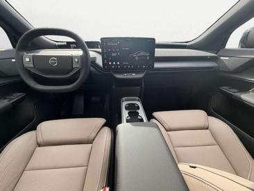 Volvo EX60 P6 — photo 8