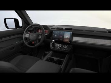 Land Rover Defender P635 — photo 4