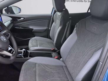 Volkswagen ID.4 Pure — photo 9