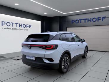 Volkswagen ID.4 Pro — photo 5