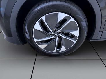 Volkswagen ID.4 Pure — photo 8