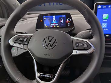 Volkswagen ID.4 Pure — photo 12