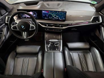 BMW X7 M60i — photo 13