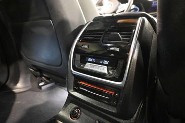 BMW X7 XDrive30d — photo 30