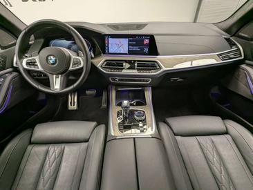 BMW X7 M50i — photo 7
