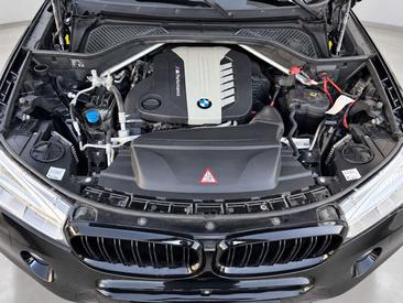 BMW X6 M — photo 12