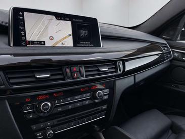 BMW X6 M — photo 36