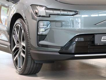 Volvo EX60 P10 AWD — photo 5