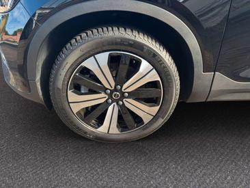 Volvo C40 Coupé SUV — photo 9