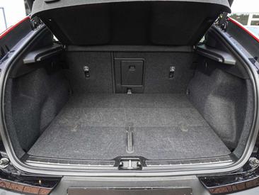 Volvo C40 Coupé SUV — photo 18