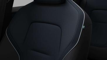 Volvo EX30 P3 Long Range — photo 9