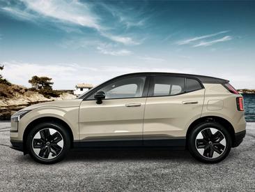 Volvo EX30 P3 Long Range — photo 7
