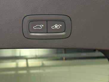 Volvo C40 Coupé SUV Recharge Single Motor Extended Range — photo 14
