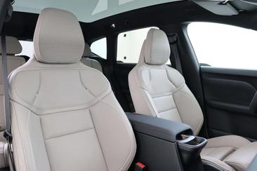 Volvo EX60 P10 AWD — photo 13