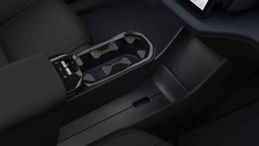 Volvo EX30 P3 Long Range — photo 18