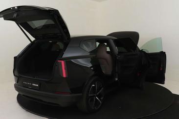 Volvo EX60 P10 AWD — photo 18
