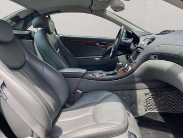 Mercedes SL 500 AMG-Line — photo 16