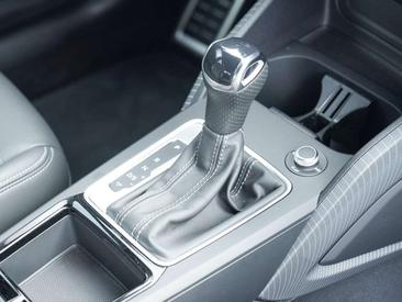 Audi Q2 35 TFSI — photo 10