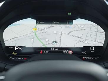 Audi Q2 35 TFSI — photo 17
