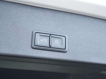 Audi Q2 35 TFSI — photo 19