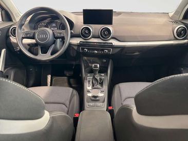 Audi Q2 35 TFSI — photo 10