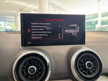 Audi Q2 35 TFSI — photo 24
