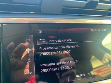 Audi Q3 35 TFSI — photo 13