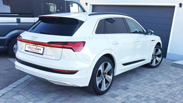 Audi E-tron 55 Quattro — photo 2