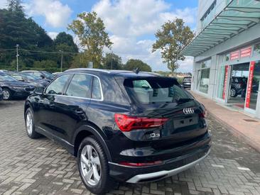 Audi Q3 35 TFSI — photo 4