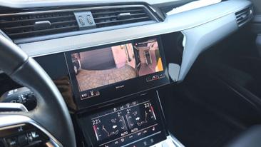 Audi E-tron 55 Quattro — photo 23