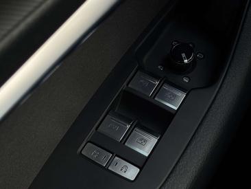 Audi A6 Avant 40 TDI — photo 33