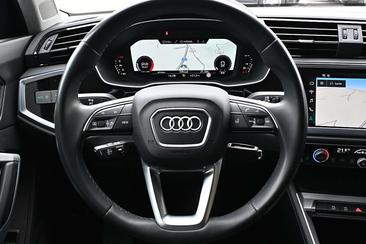 Audi Q3 35 TDI — photo 8
