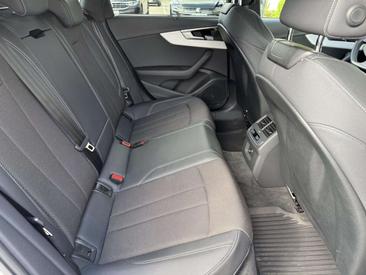 Audi A4 40 TDI Quattro — photo 12