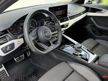 Audi A4 40 TDI Quattro — photo 13