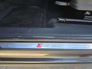 Audi RSQ3 Sportback — photo 13