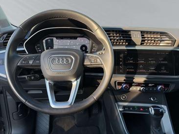 Audi Q3 35 TDI — photo 12