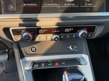 Audi Q3 35 TDI — photo 14
