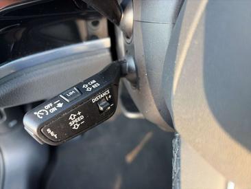 Audi Q3 35 TDI — photo 16