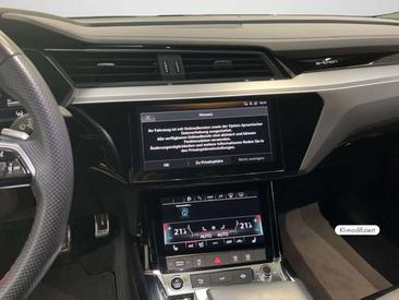 Audi Q8 E-tron E-tron 55 Quattro 300 KW — photo 11