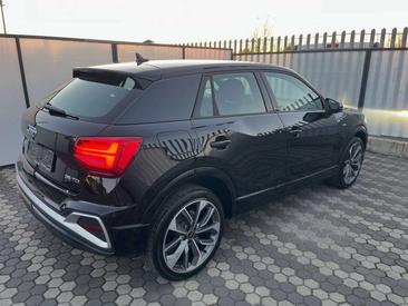 Audi Q2 35 TDI — photo 6