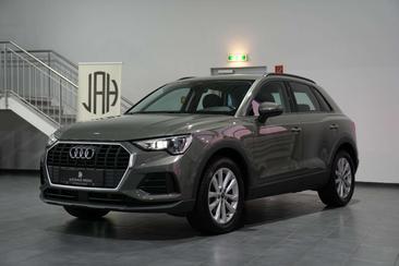 Audi Q3 35 TFSI — photo 2