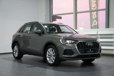 Audi Q3 35 TFSI — photo 4
