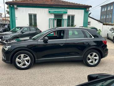 Audi Q3 35 TDI — photo 13