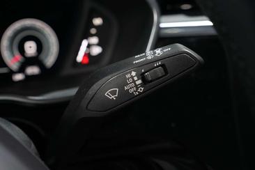 Audi Q3 35 TFSI — photo 30