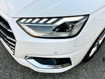 Audi A4 Avant 40 TDI Quattro — photo 33