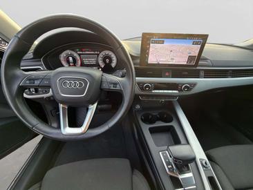Audi A4 40 TDI — photo 20