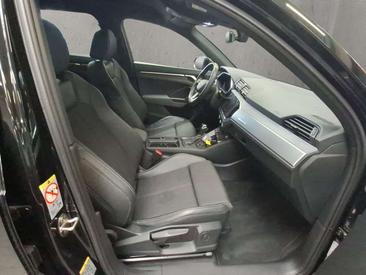 Audi Q3 35 TFSI — photo 18