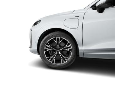 Audi Q3 E-hybrid — photo 9