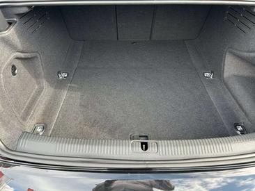 Audi A4 35 TFSI — photo 13