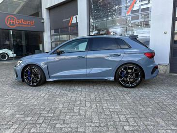 Audi RS3 Sportback — photo 8